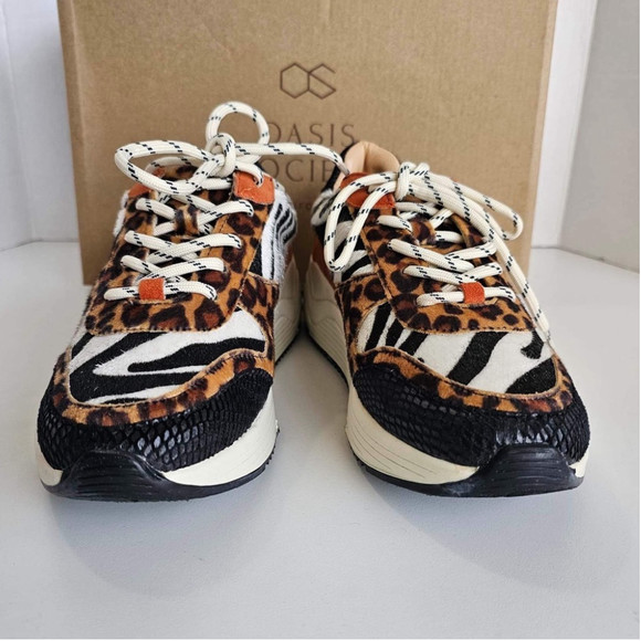 NIB - Vici, Oasis Society, Women's "Take The Lead" Running Sneaker. Size: 7 - Picture 3 of 16